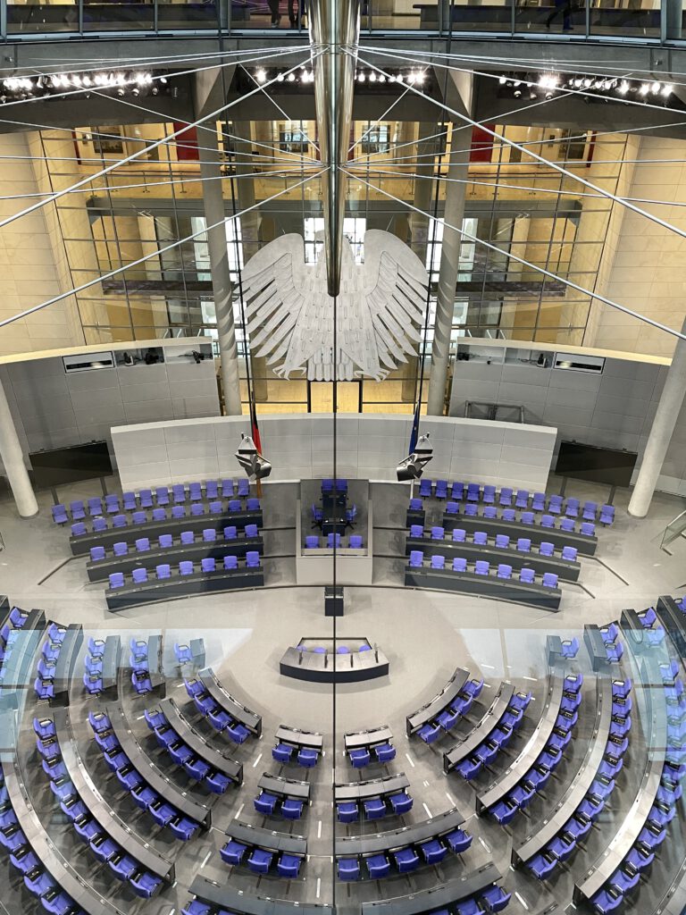 Reichstagsgebäude Berlin Plenum des Bundestags