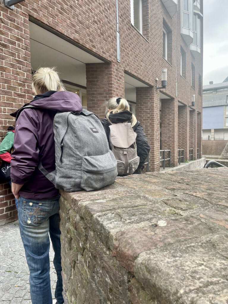 Stadtführung Düsseldorf Gisa und Vanessa