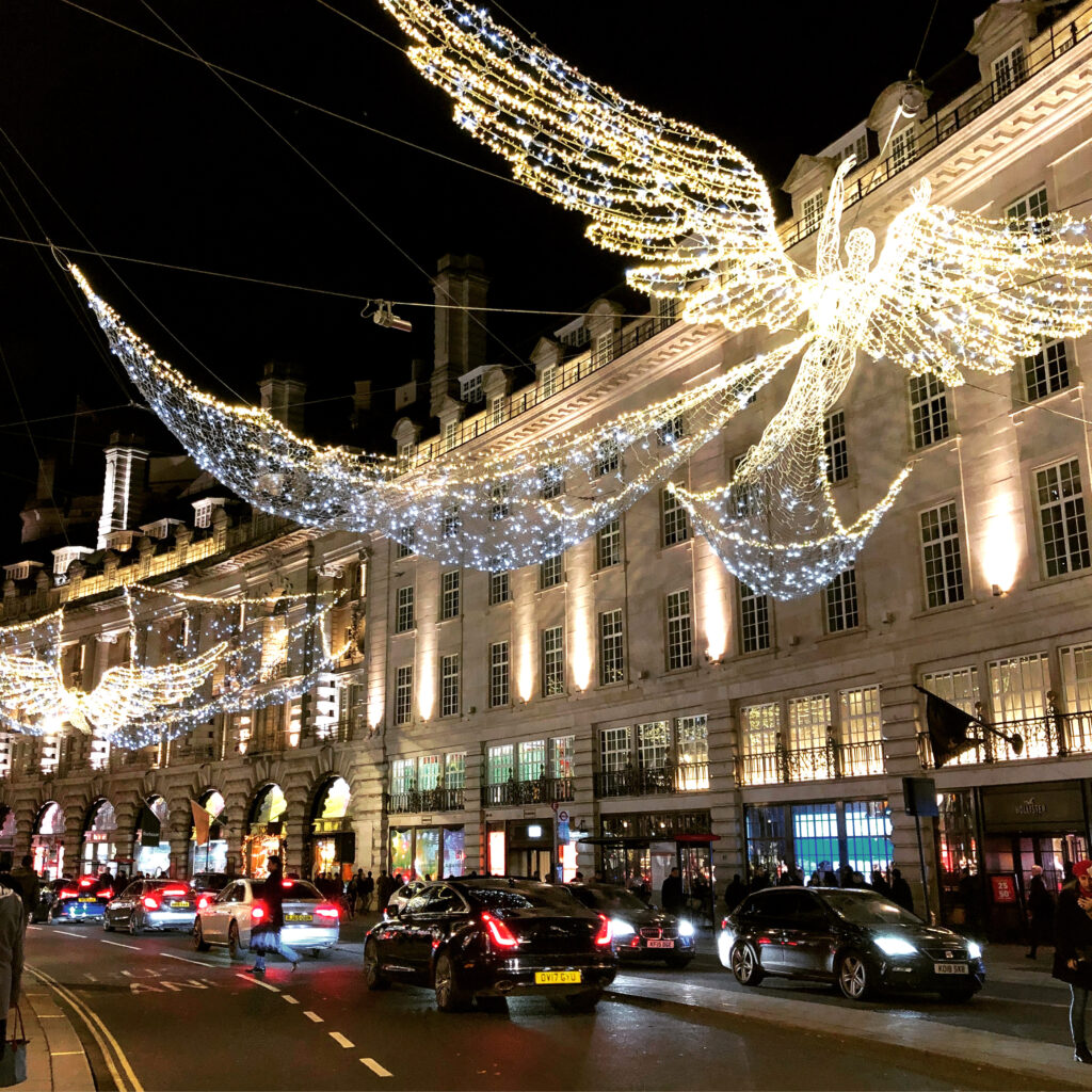 Weihnachtszeit in London Regent Street