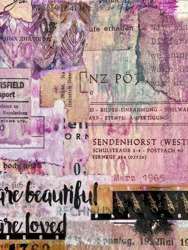 Art Journal mit Vintage Papier und alten Fotos