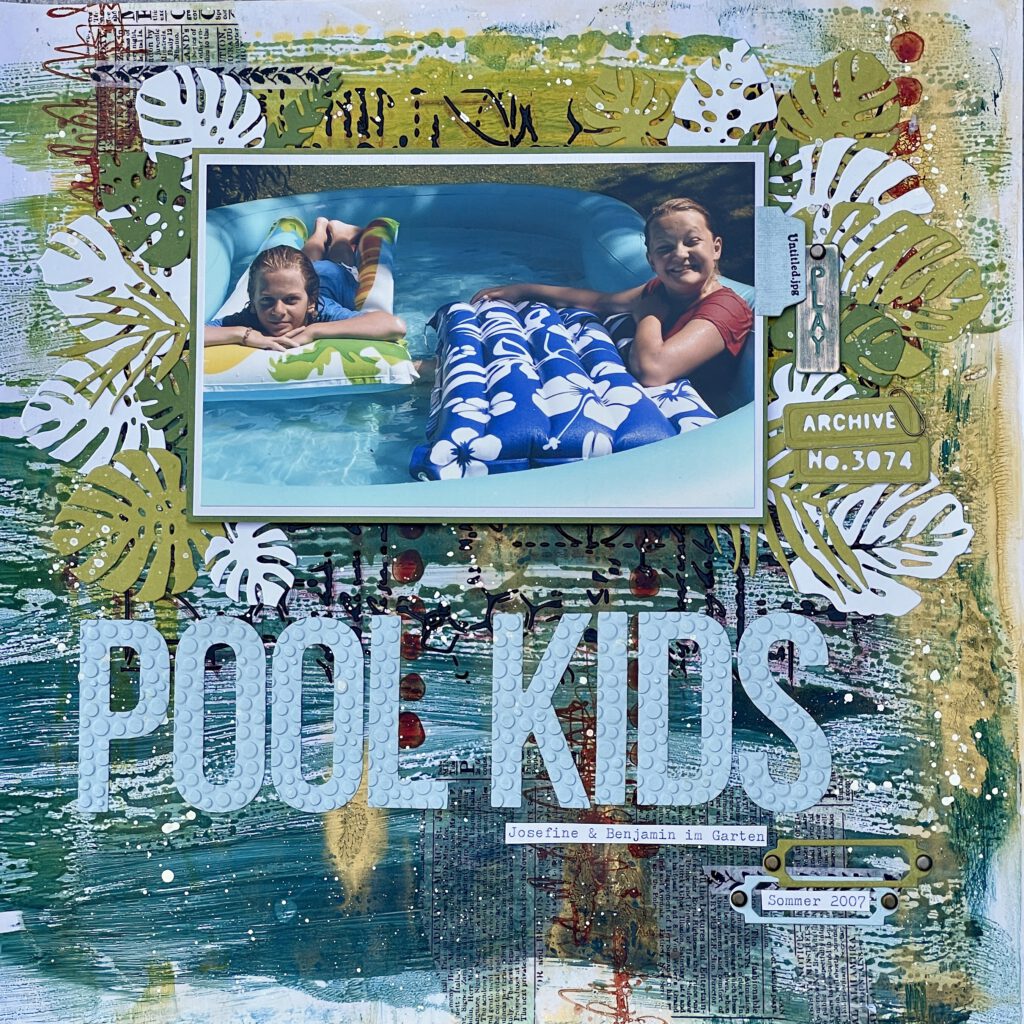 Scrapbooking Layouts mit Alcohol Ink Hintergrund Pool Kids