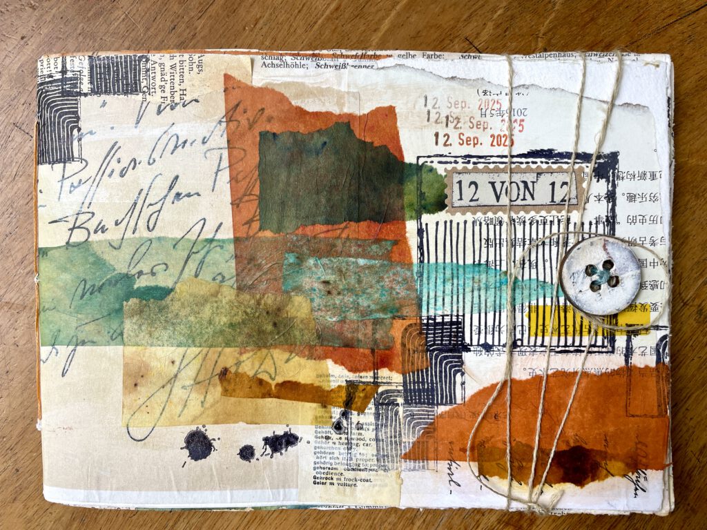 Scrapbooking Collage mit alten Papieren 