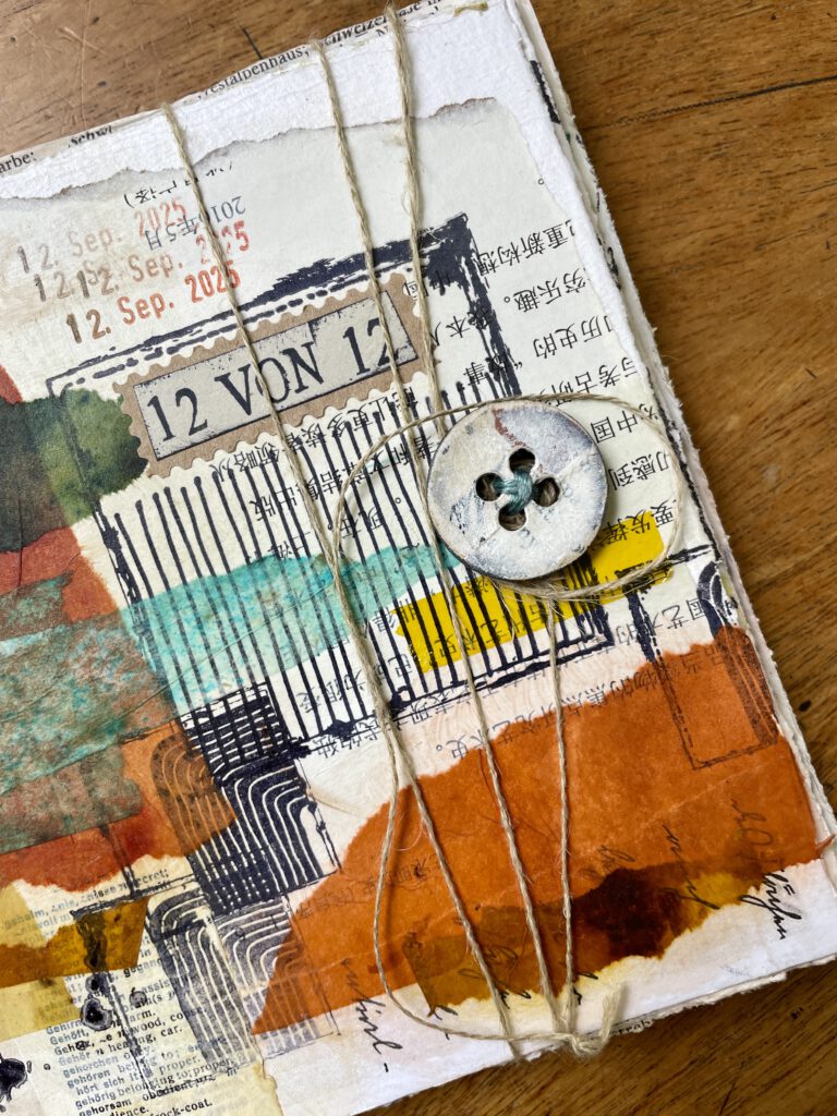 Mixed Media Scrapbook Collage 12 von 12