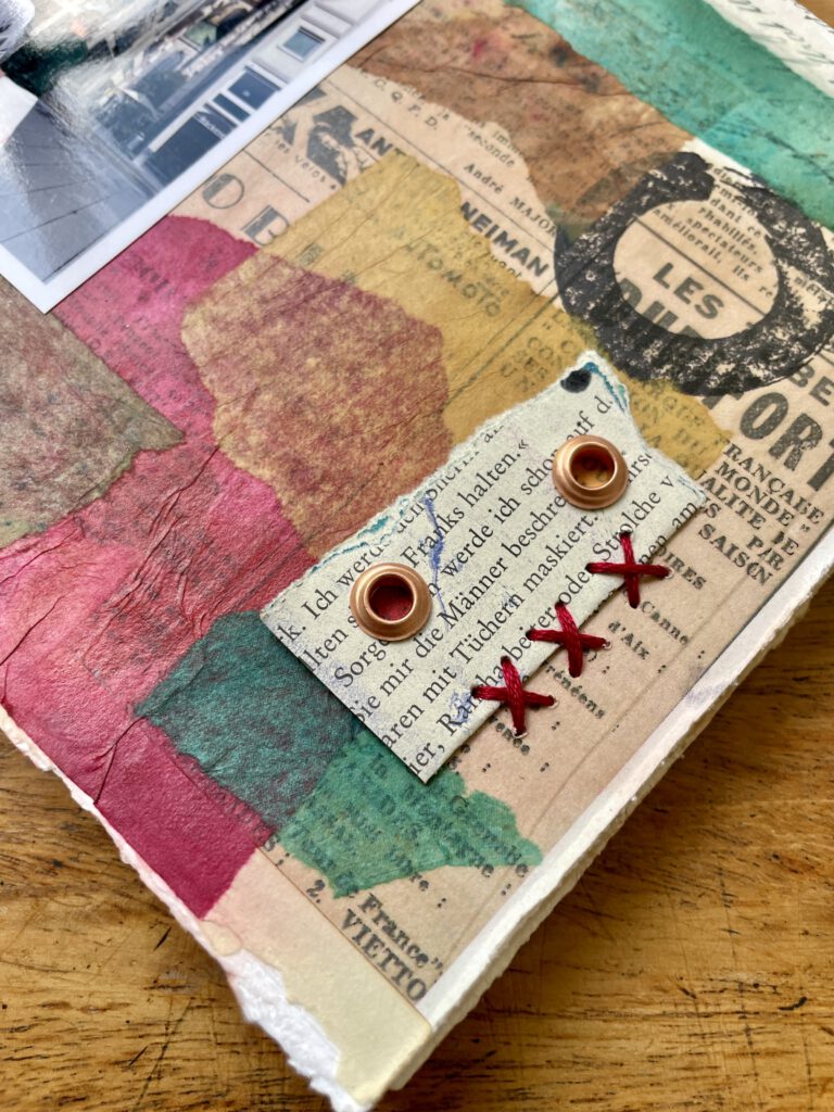 Scrapbooking Collage mit alten Papieren