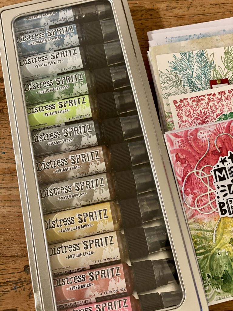 Weihnachtskarten 2025 Mixed Media Distress Spritz