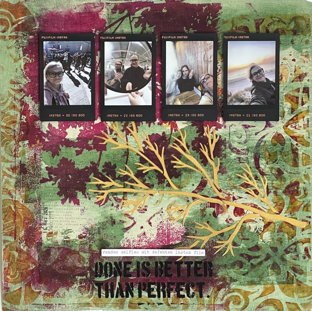 Gelli Print Transfer Scrapbooking Layout mit Fuji Instax Fotos