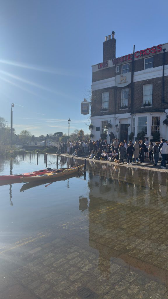 The White Cross Pub Richmond