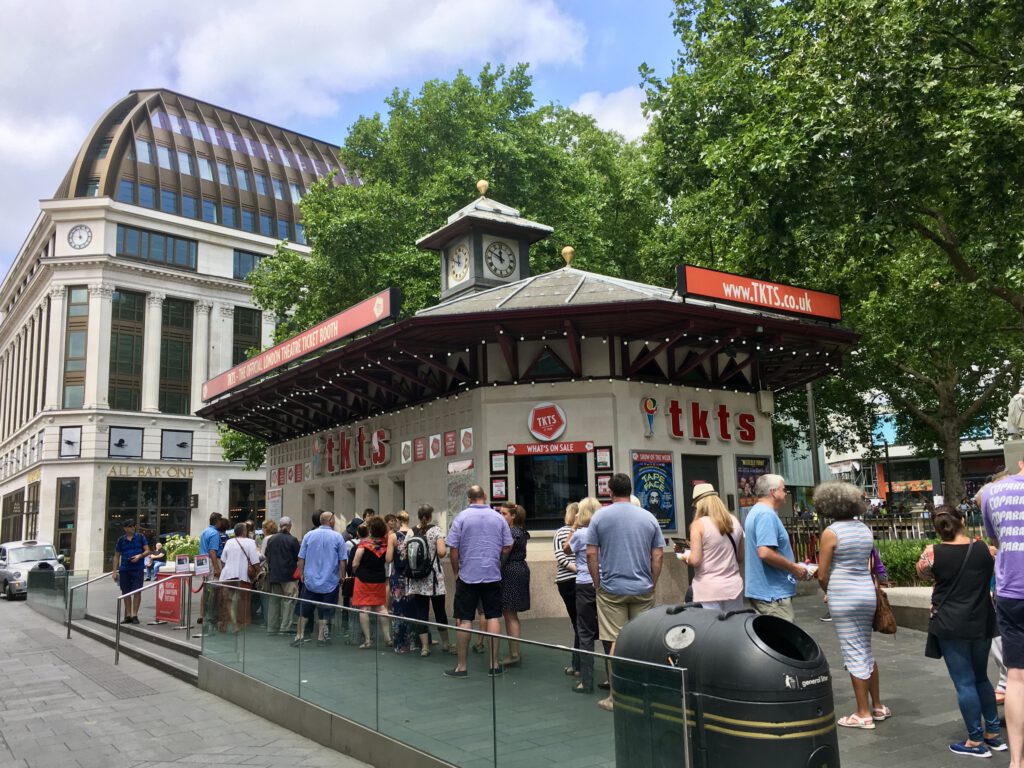 London Tipps Ticker Booth Leicester Square